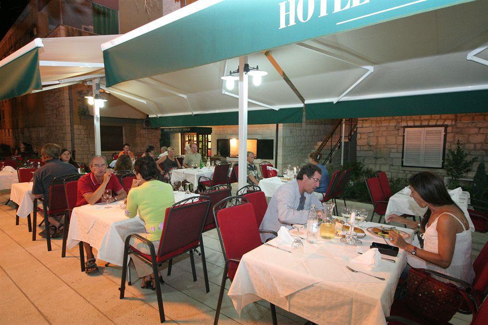 Hotel Trogir Dış mekan fotoğraf