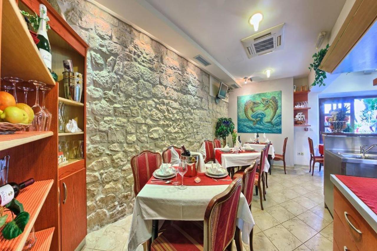 Hotel Trogir Dış mekan fotoğraf