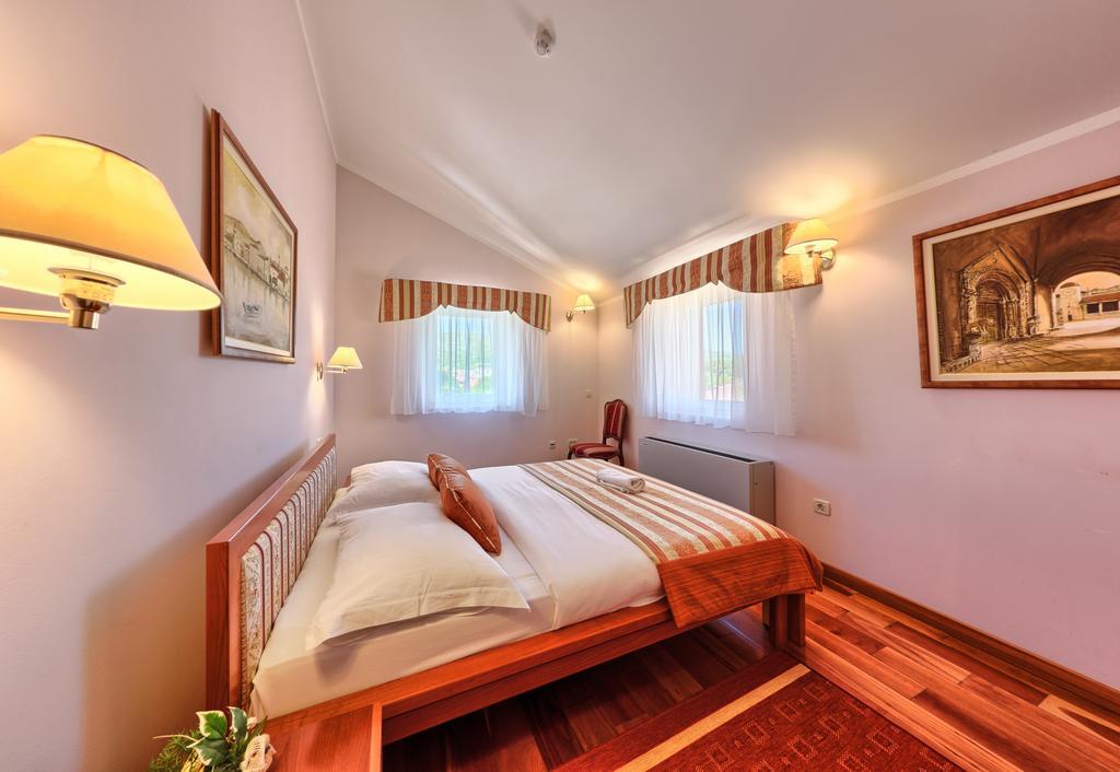 Hotel Trogir Dış mekan fotoğraf