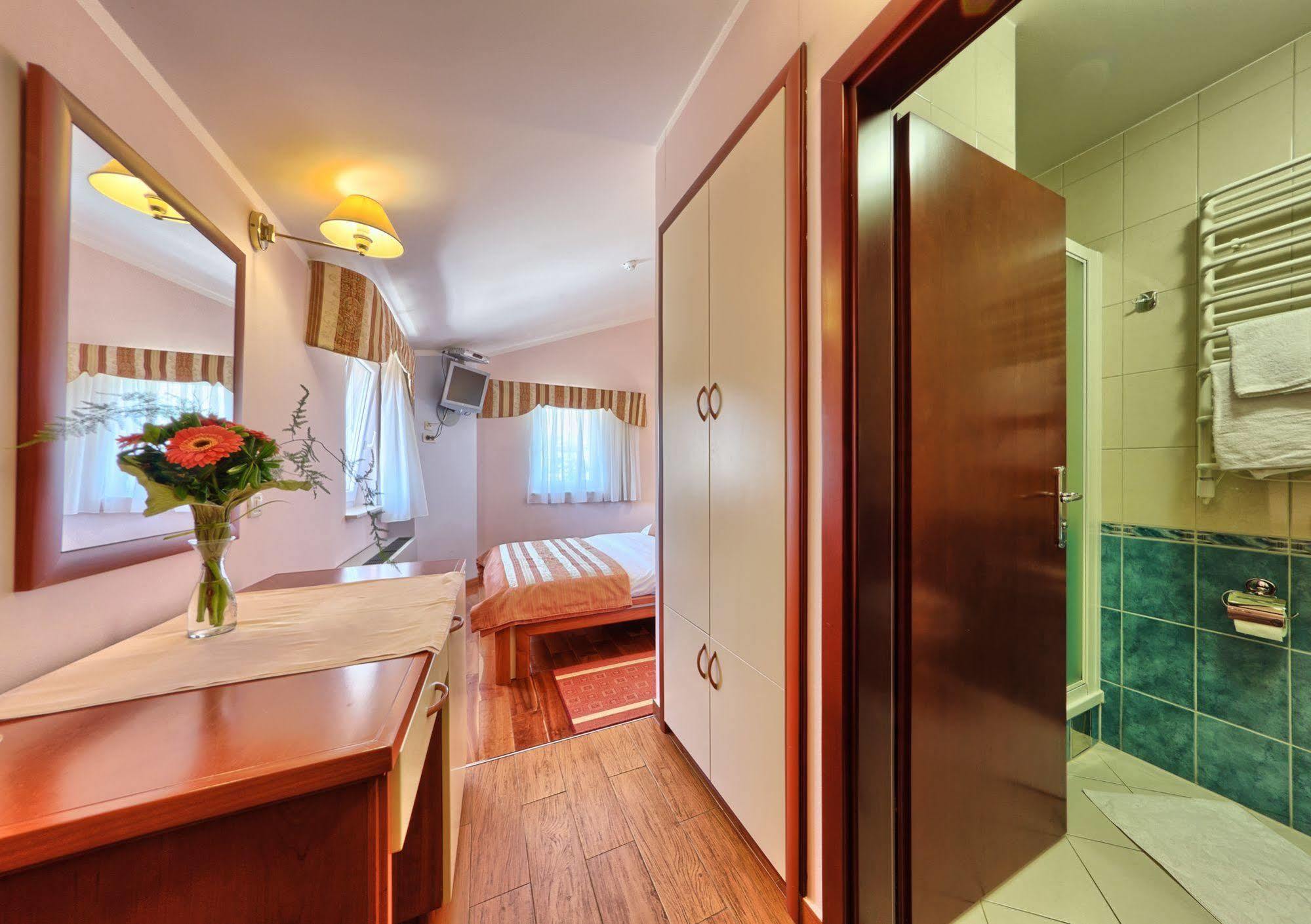 Hotel Trogir Dış mekan fotoğraf