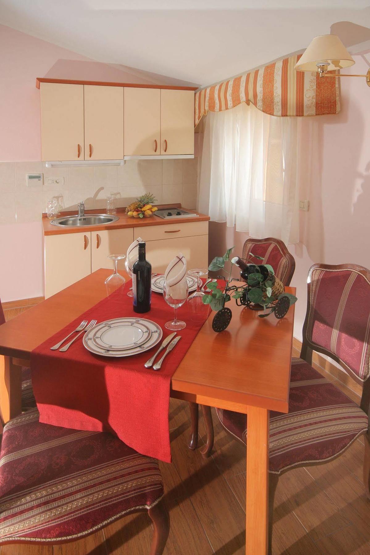 Hotel Trogir Dış mekan fotoğraf